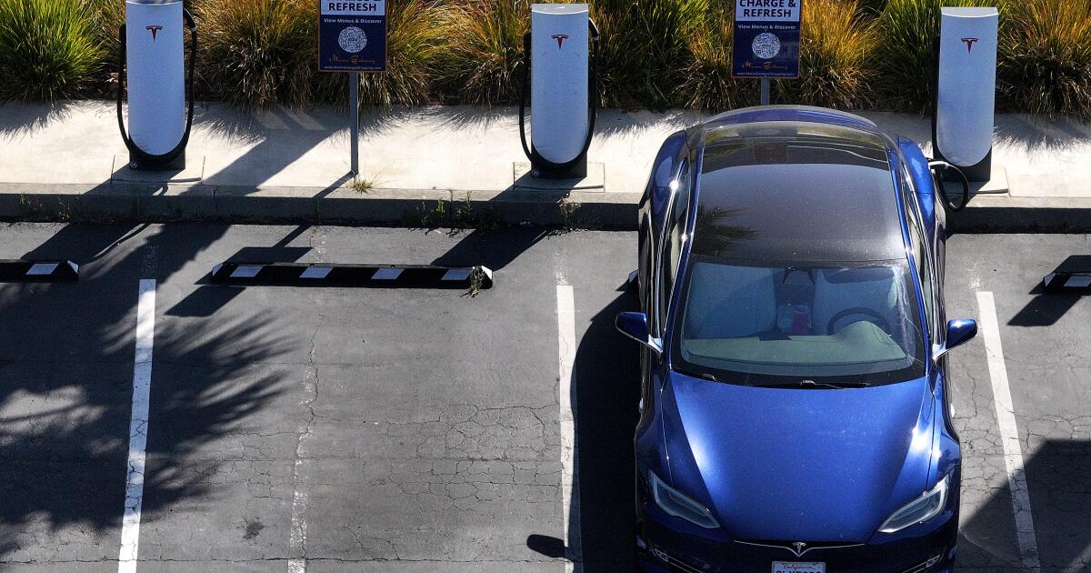 How California plans to boost EVs with no federal help – Los Angeles Times