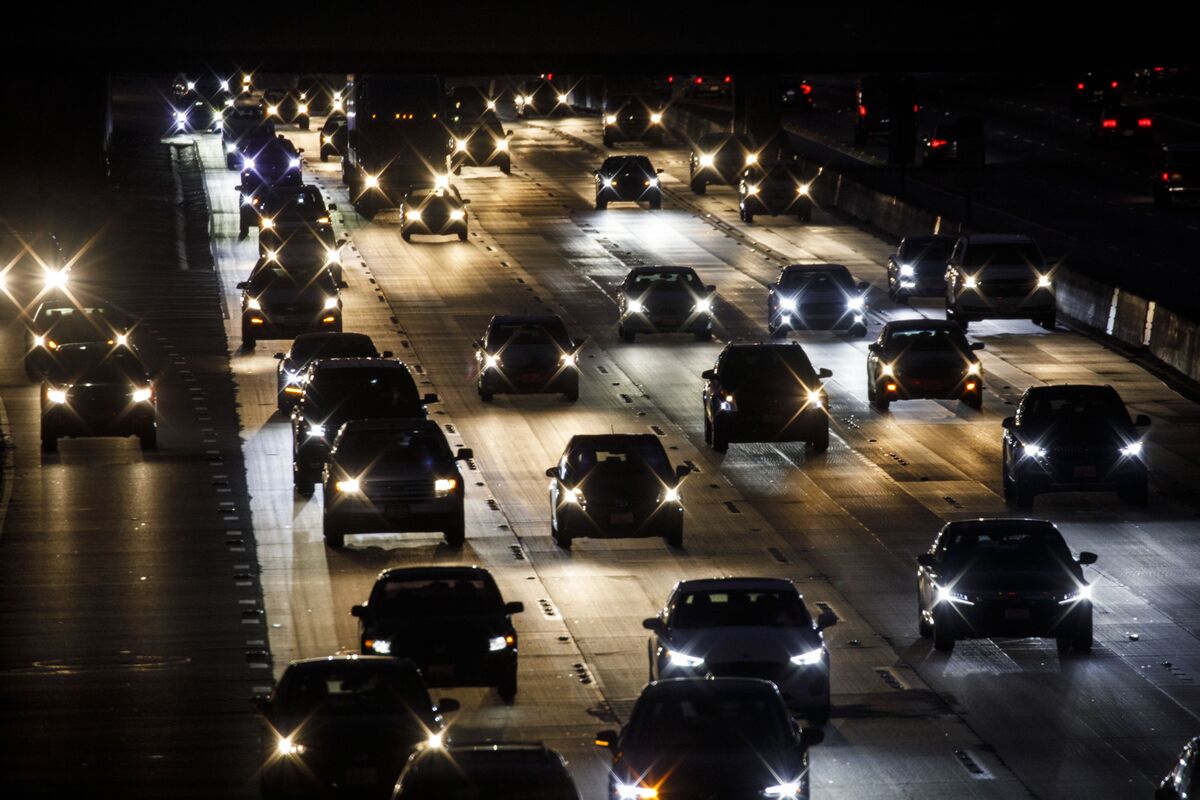 California Crafting New Auto Pollution Rules After Trump Attacks – Bloomberg