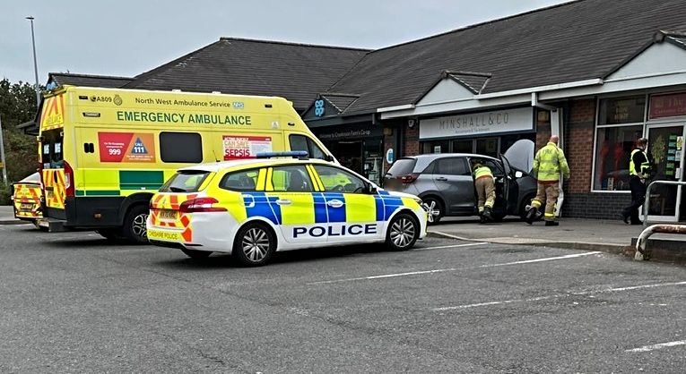 Emergency crews called as car crashes into building in Stapeley – Nantwich News